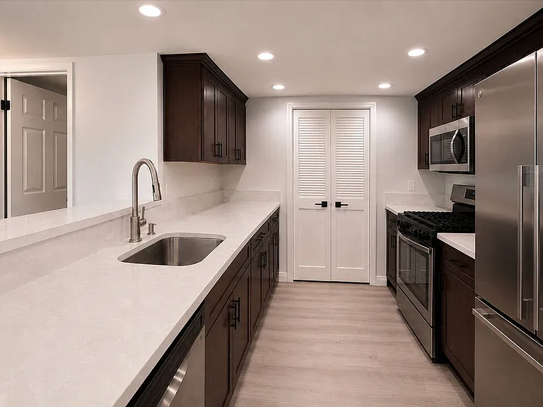1250 S Westgate Ave #302 — Photo 22