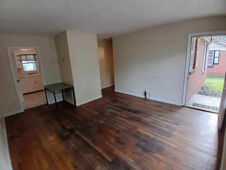 4213 Swann St — Photo 13
