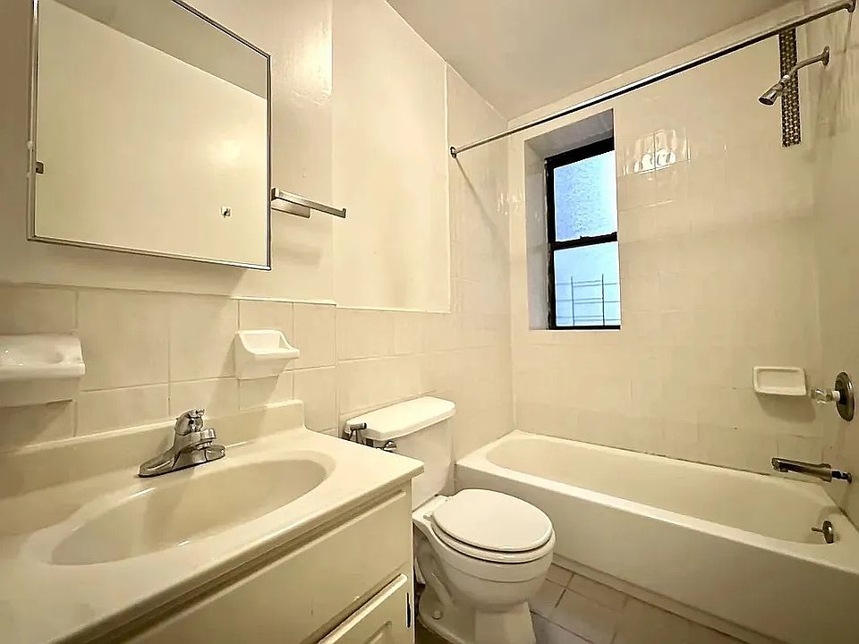1st image of 536 Fort Washington Ave APT F