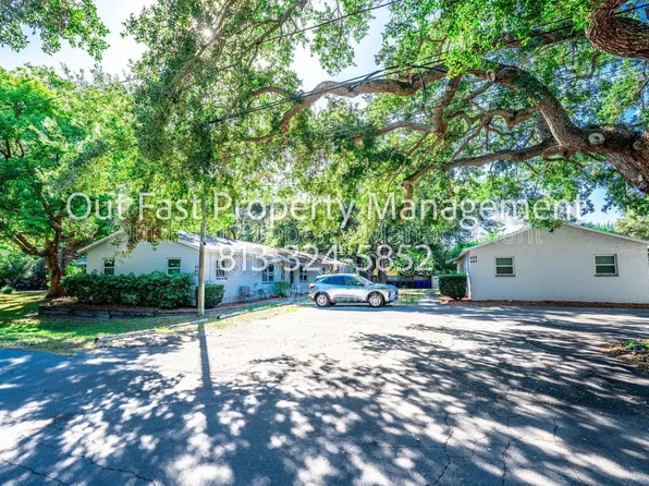 430 3rd Ave, Dunedin, FL 34698