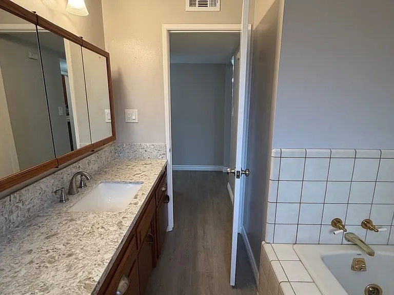 4301 Skye Dr — Photo 14