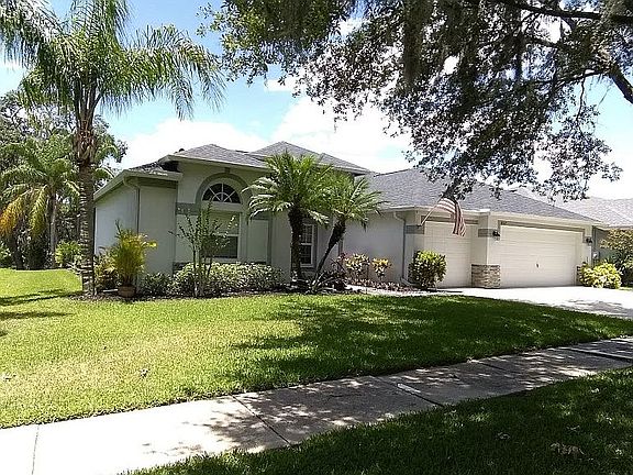 2nd image of 4517 River Close Blvd