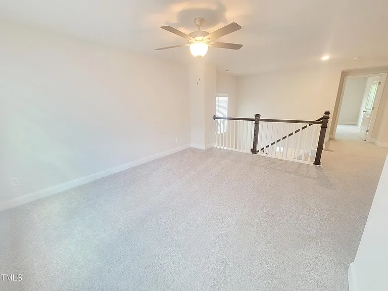 121 Scoville Rd — Photo 43