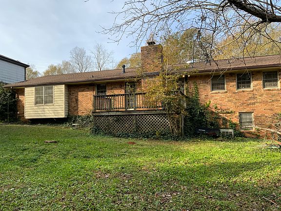3rd image of 1231 Pine Knoll Ln NE