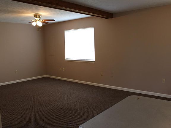 3rd image of 15 Harmony Landing Ct #B