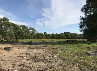 5334 Big Woods Rd, Cedar Falls, IA 50613