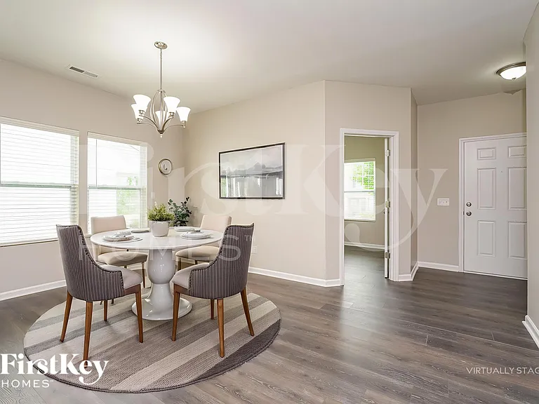 4670 Wesmar Ct — Photo 6