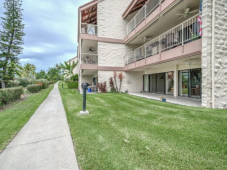Alii Dr — Photo 13