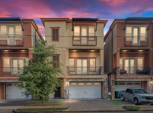 1518 Amundsen St, Houston, TX 77009