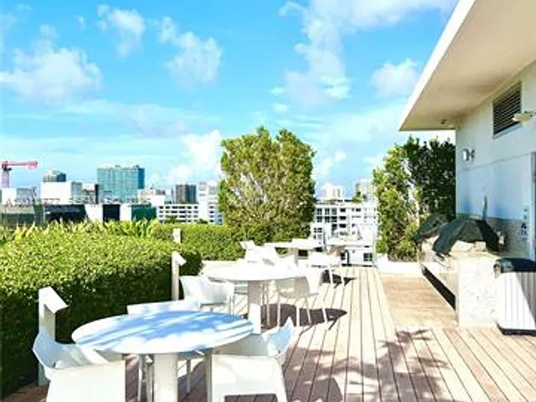 9940 W Bay Harbor Dr #5F — Photo 31