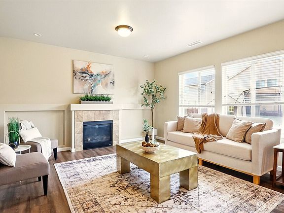 3rd image of 2514 164th Street E