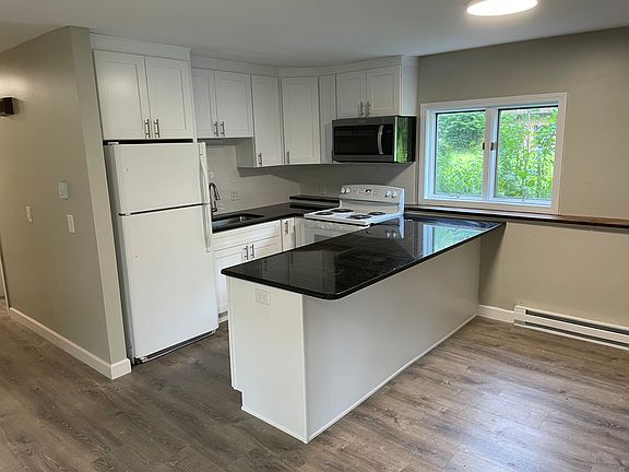 2nd image of 62A Summer St #62A