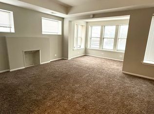 6143 S Woodlawn Ave #1, Chicago, IL 60637