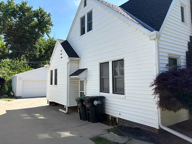 4519 Woolworth Ave — Photo 64