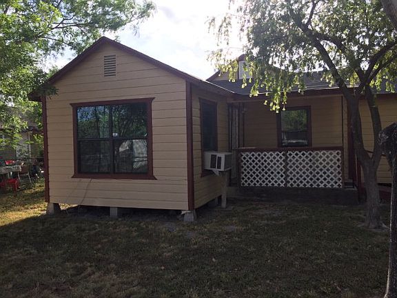 2nd image of 506 N Kansas Ave