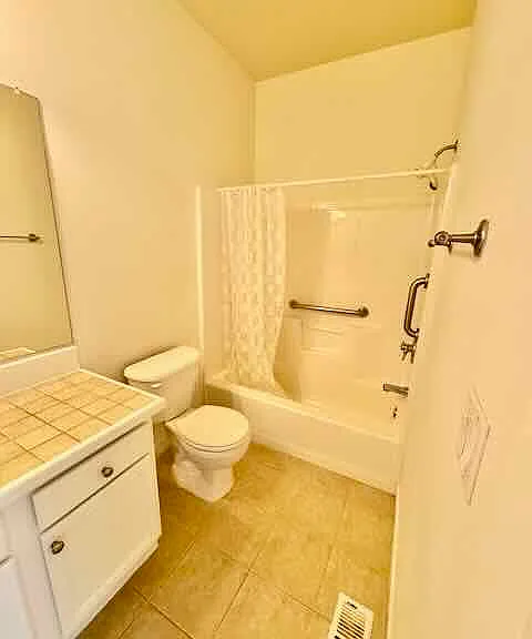 11046 SW Adele Dr — Photo 50