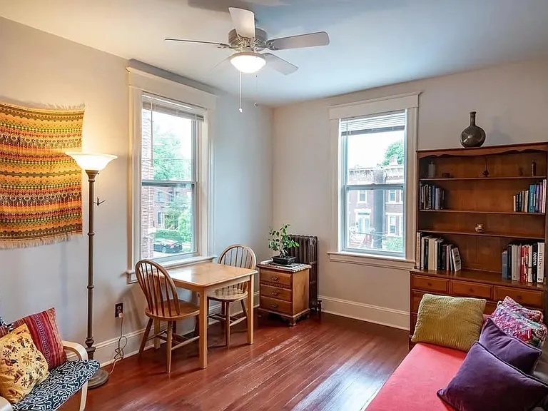 81 Wh Liberty St — Photo 12