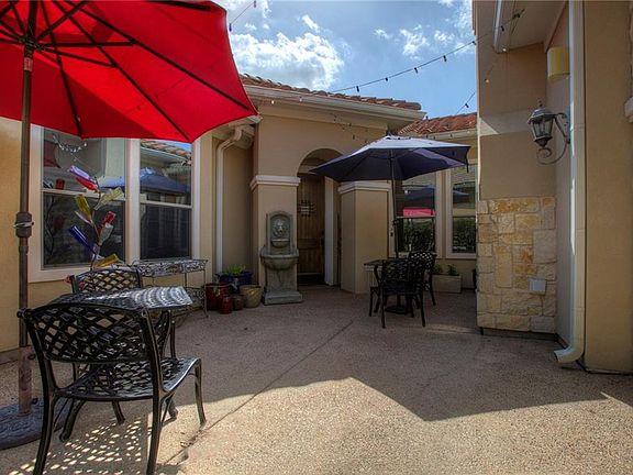 4th image of 8105 Keechie Dr