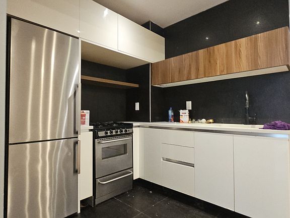 3rd image of 62 E 21st St #4L