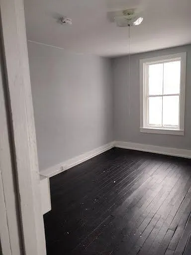 Unit Photo