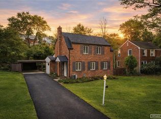 327 E Bruceton Rd, Pittsburgh, PA 15236