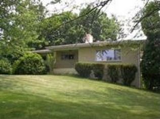 920 Washington Pike, Wellsburg, WV 26070