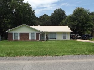 2518 Meadowview Dr, Mobile, AL 36695