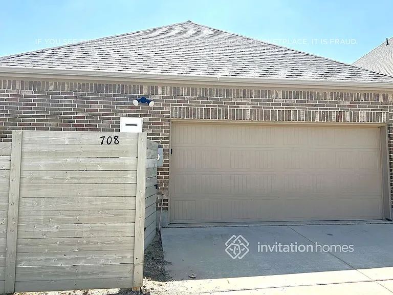 708 Boardwalk Way — Photo 15