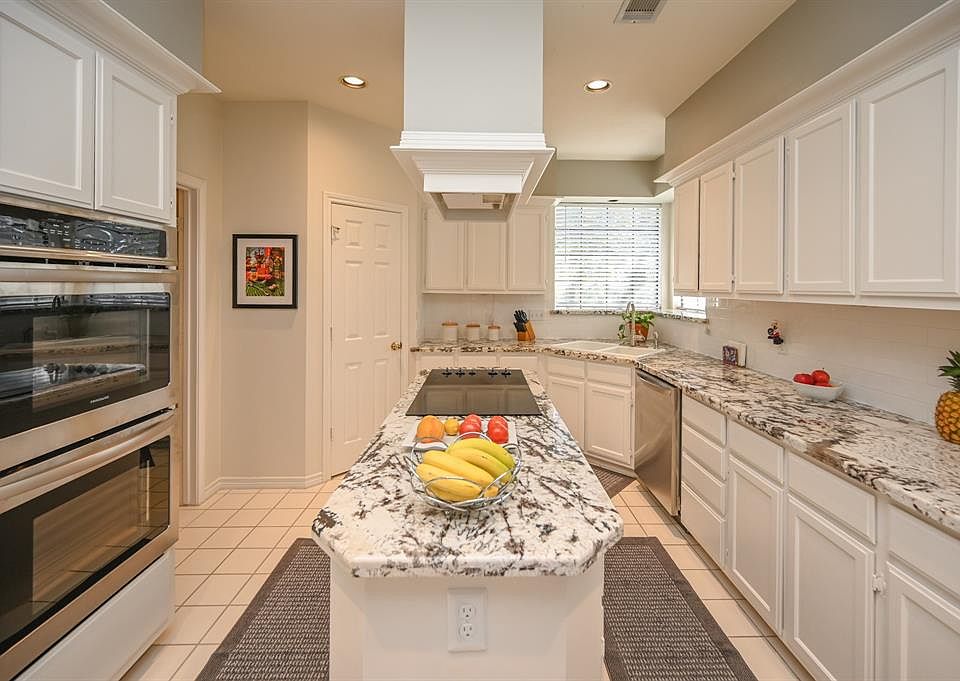 1st image of 1302 Mere Dr