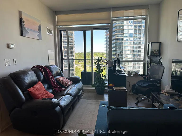 36 Park Lawn Rd #1506 — Photo 7