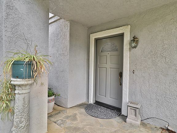 4th image of 5565 Shadow Canyon Pl
