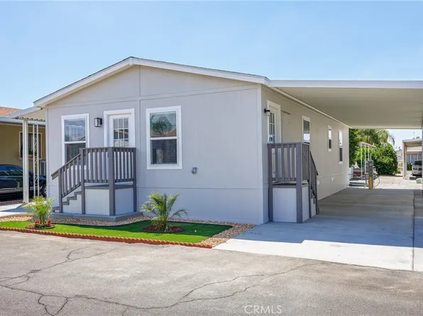 880 N Lake St #75, Hemet, CA 92544