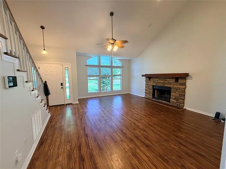 1799 Harbor Blvd — Photo 15