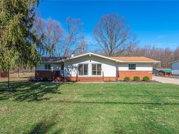 16305 Sperry Rd, Vermilion, OH 44089