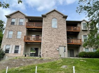 2890 Coral Ct, Coralville, IA 52241