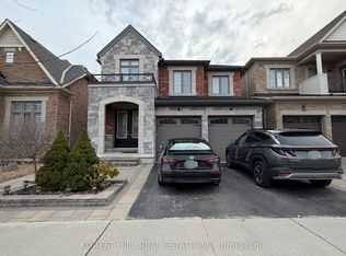 38 Saint Ives Cres #Basement, Whitby, ON L1P 0C5