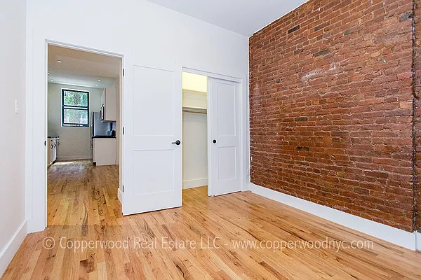 Rented by Copperwood Real Estate | media 13