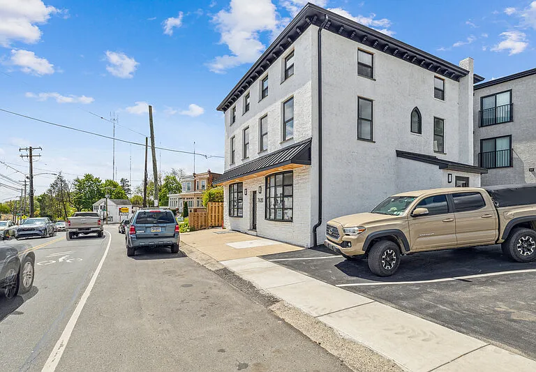 7620 Ridge Ave #2 — Photo 4