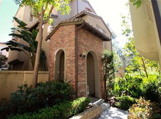 211 Tall Oak, Irvine, CA 92603