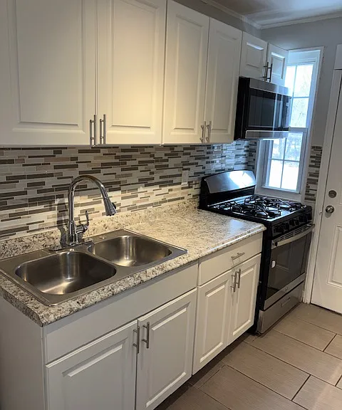 44 Nob Hill Cir #C — Photo 1