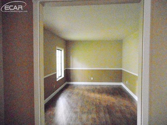 3rd image of 13236 Pine Valley Dr