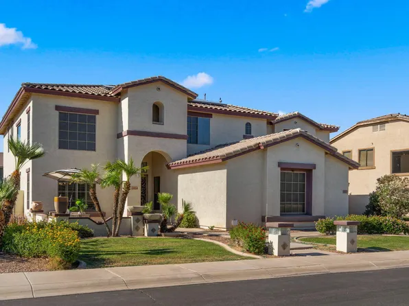 3854 E RAVENSWOOD Drive, Gilbert, AZ 85298