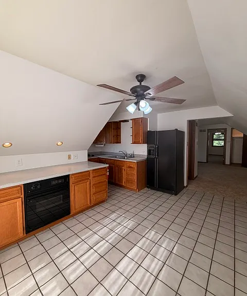 600 Tanya Dr — Photo 17