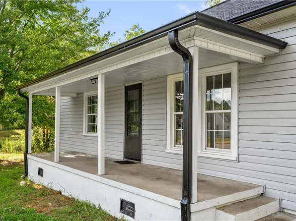 1441 Delaware Ave, Eden, NC 27288