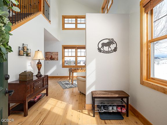 3rd image of 1731 Mountain Sky Ln