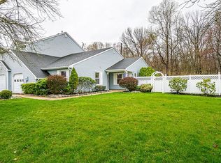 4 Sagamore Ave, Edison, NJ 08820