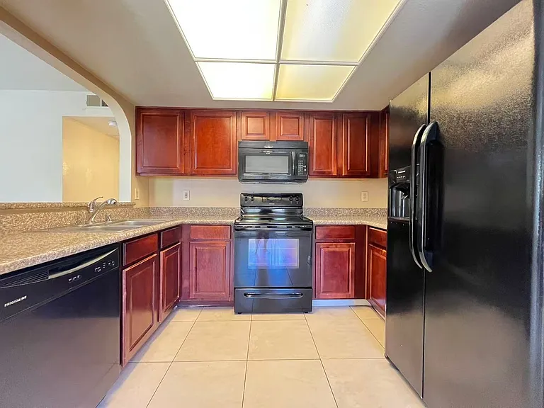 2112 Sunfish Dr #A — Photo 14