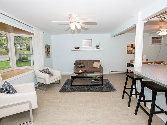 3rd image of 178 Beechwood Dr