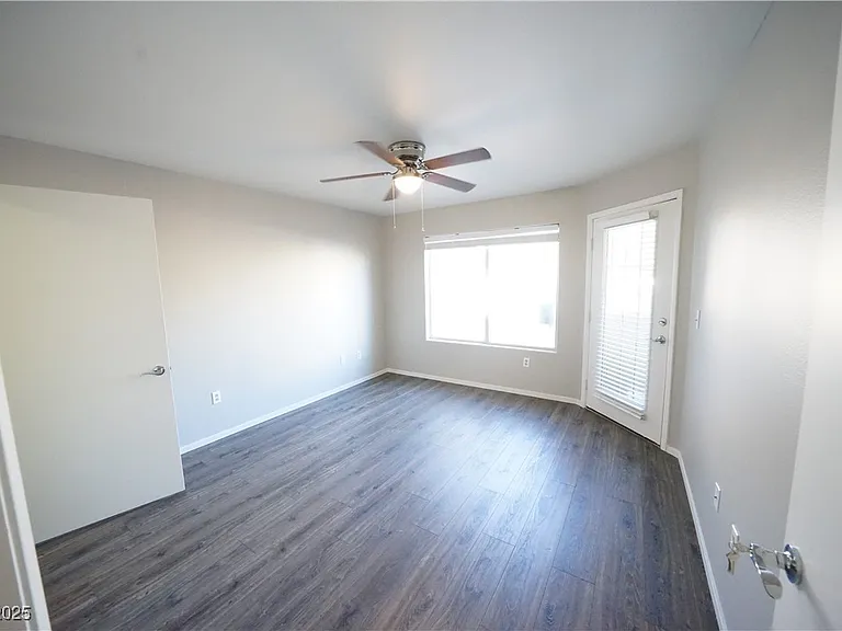 5710 E Tropicana Ave #1009 — Photo 9