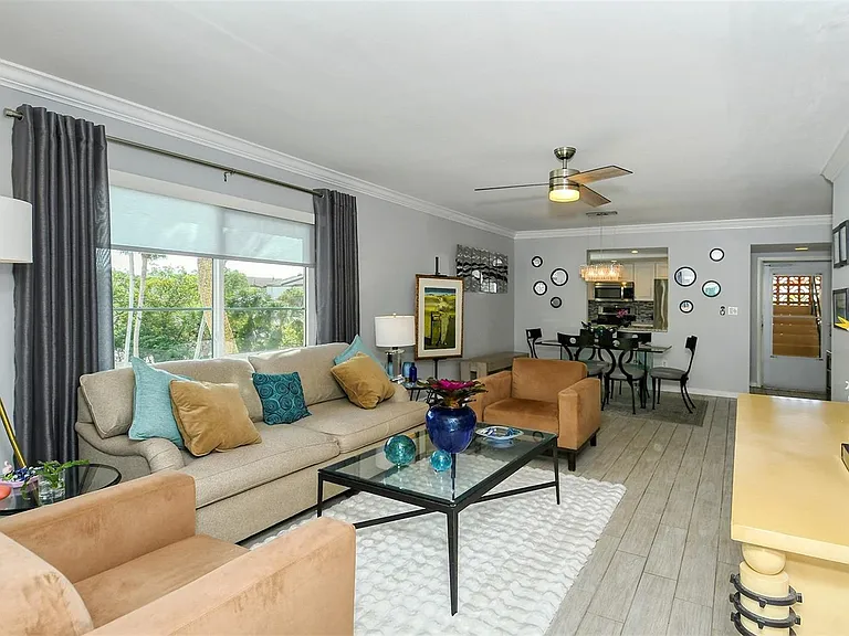 1215 S Portofino Dr #308 — Photo 15